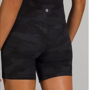 Lululemon High Rise Align Short